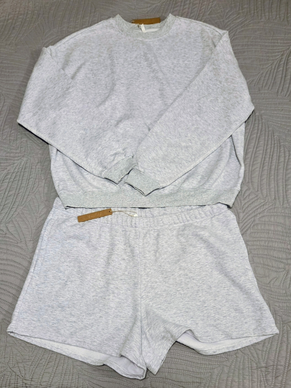 SKIMS Cotton Fleece 2-Piece Lounge Set Sweatshirt & Short Light Heather Grey XL